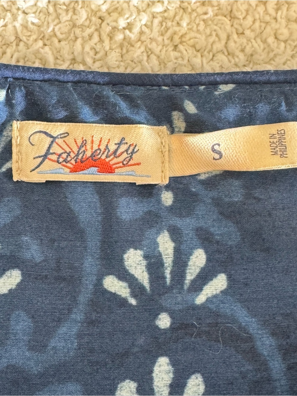 Fahrety Top Womens size Small Boho Indigo Printed Peasant Tunic with Tassel Tie - Picture 6 of 11